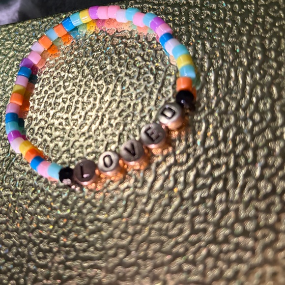 Beaded Bracelet “Loved” - Picture 8 of 10
